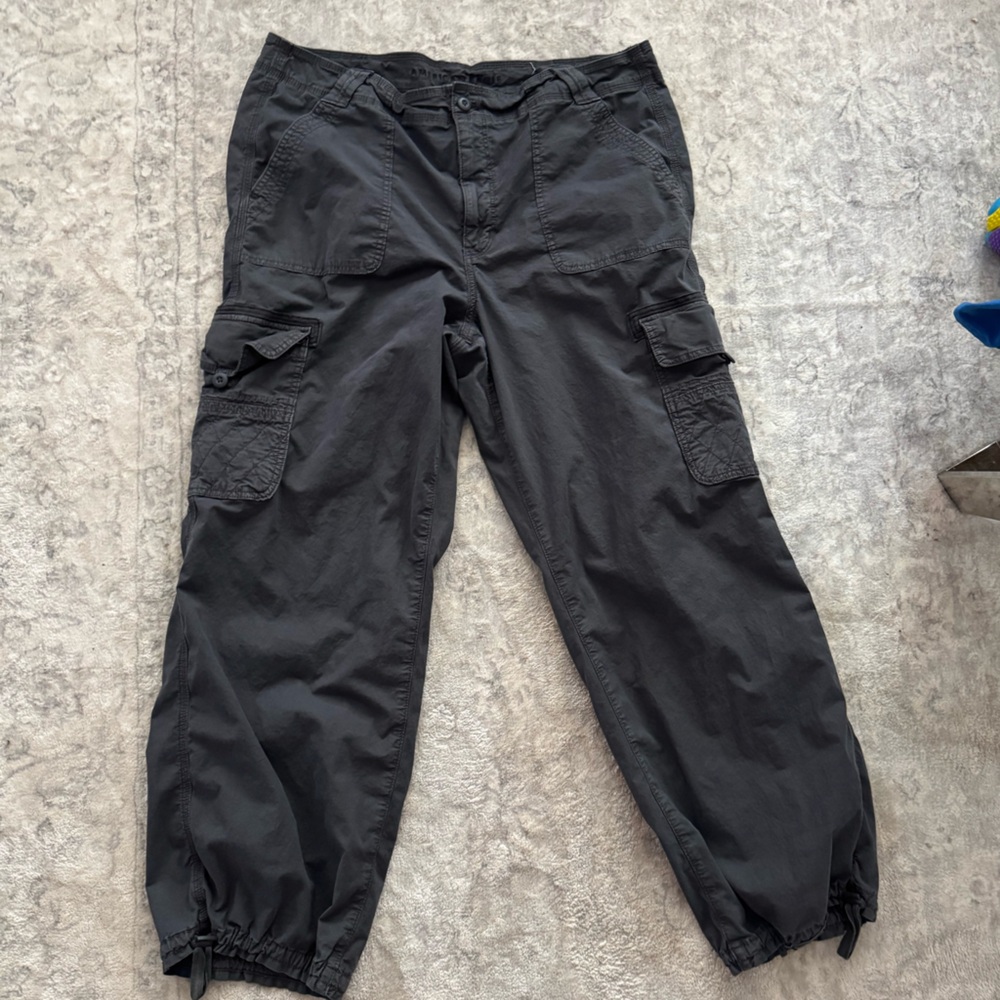 American Eagle Outfitters Charcoal Jogger Pants